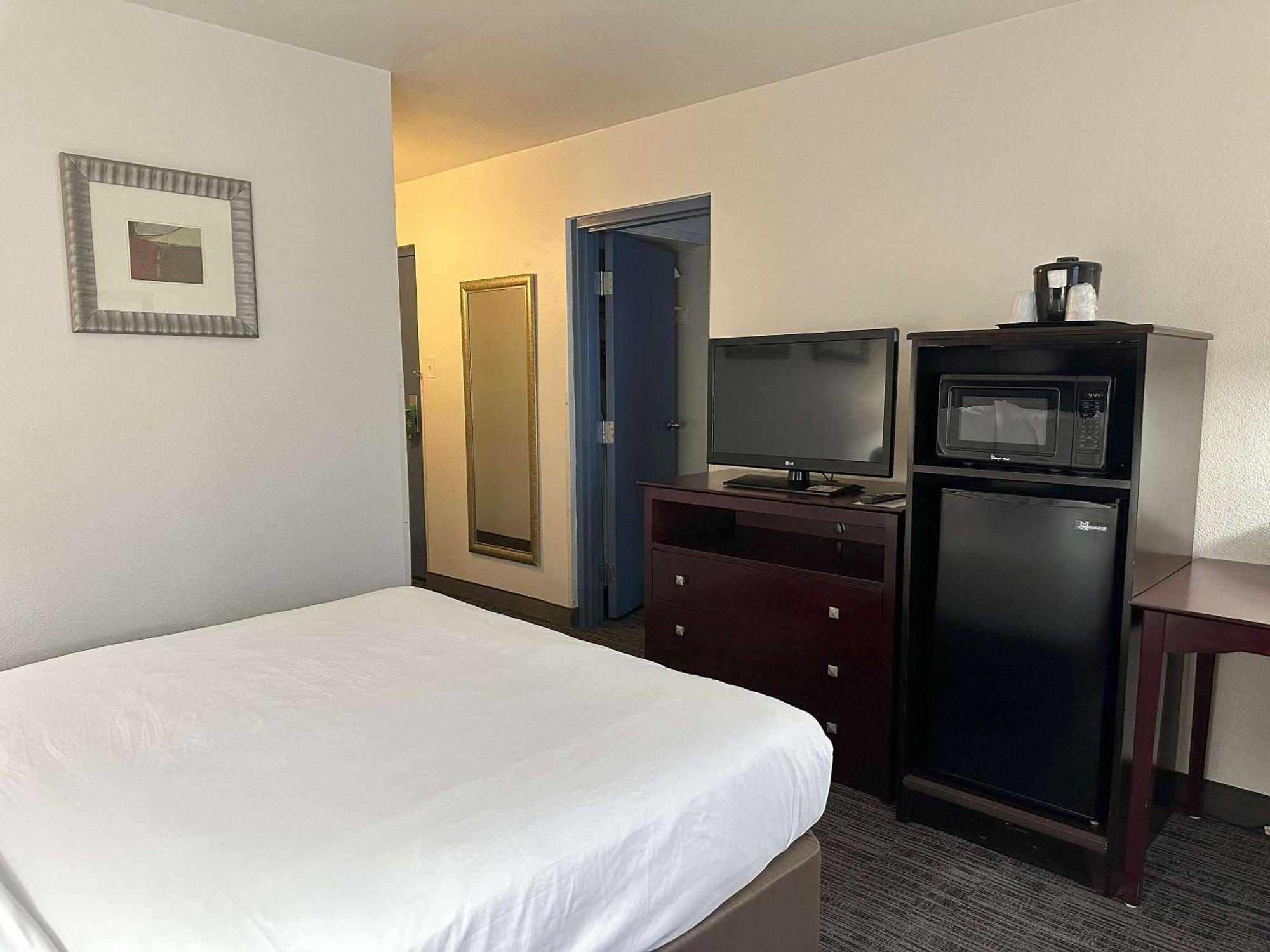 Quality Inn & Suites Everett Exterior foto
